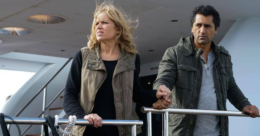Fear the Walking Dead Recap We All Fall Down Elevates a Standard Apocalypse Story With An Appreciation for the Planet Fear the Walking Dead Recap We All Fall Down Elevates a Standard Apocalypse Story With An Appreciation for the Planet